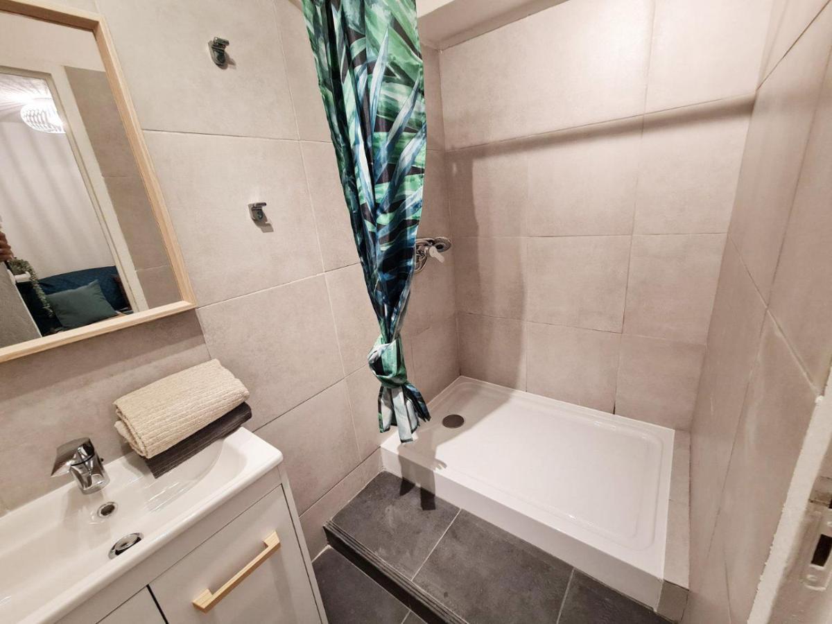 Gregbnb - T2 Design 34M2 - Toulon Est - Wifi Fibre - N9 Dış mekan fotoğraf